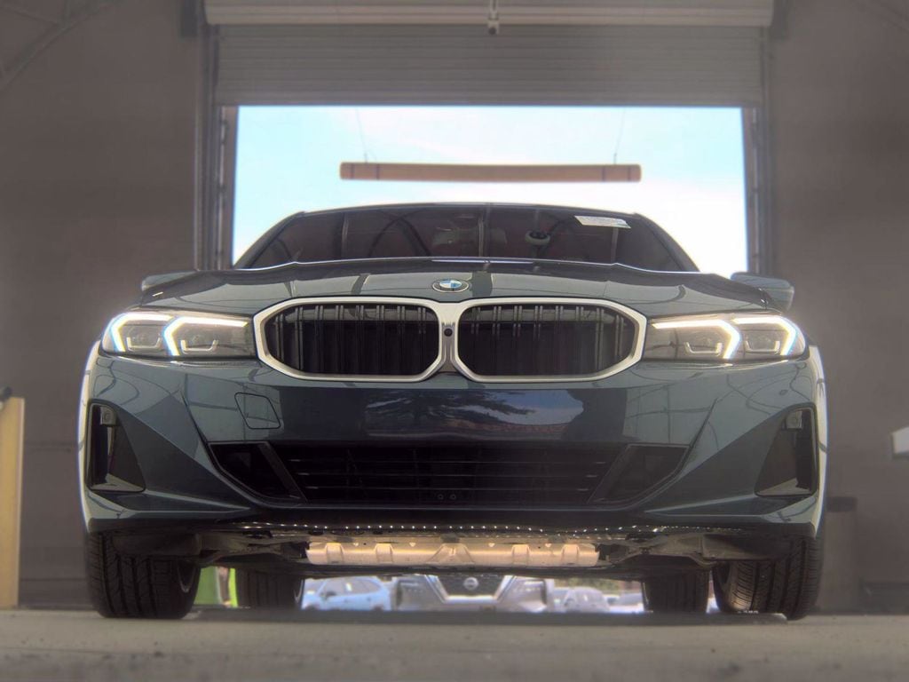 bmw 3 series 2025 3MW89CW08S8F28943 image bmw 3 series 2025 3MW89CW08S8F28943 image